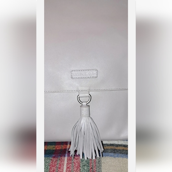 Sweet Skip And Hop Baby Diaper Bag With Changing Pad Beige/Grey Lrg Bag - Picture 2 of 8